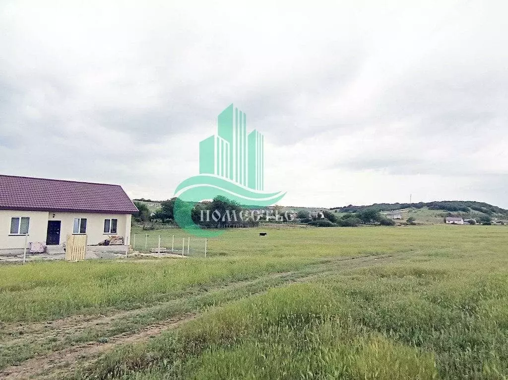 Участок в Симферопольский район, село Урожайное (6.6 м) - Фото 2