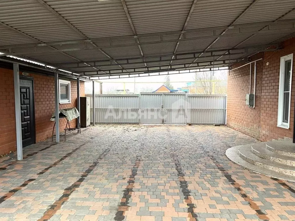 Дом в Краснодарский край, Тимашевский район, Дербентское с/пос, ... - Фото 2