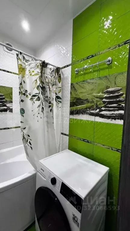 2-к кв. Тюменская область, Тюмень ул. Линейная, 7 (67.1 м) - Фото 0