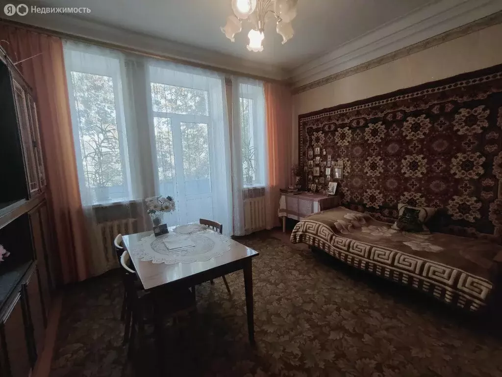 2-комнатная квартира: Воронеж, улица Героев Стратосферы, 6 (57.3 м) - Фото 0