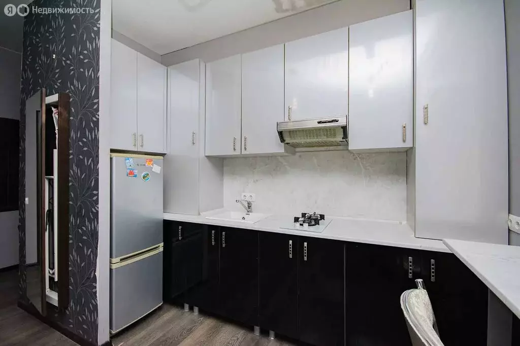 1-комнатная квартира: Ульяновск, улица Федерации, 54 (42 м) - Фото 1