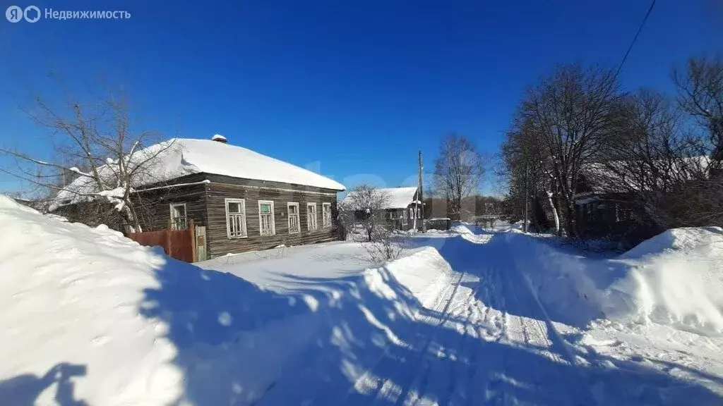 Участок в Устюжна, улица Моисеева (9 м) - Фото 1