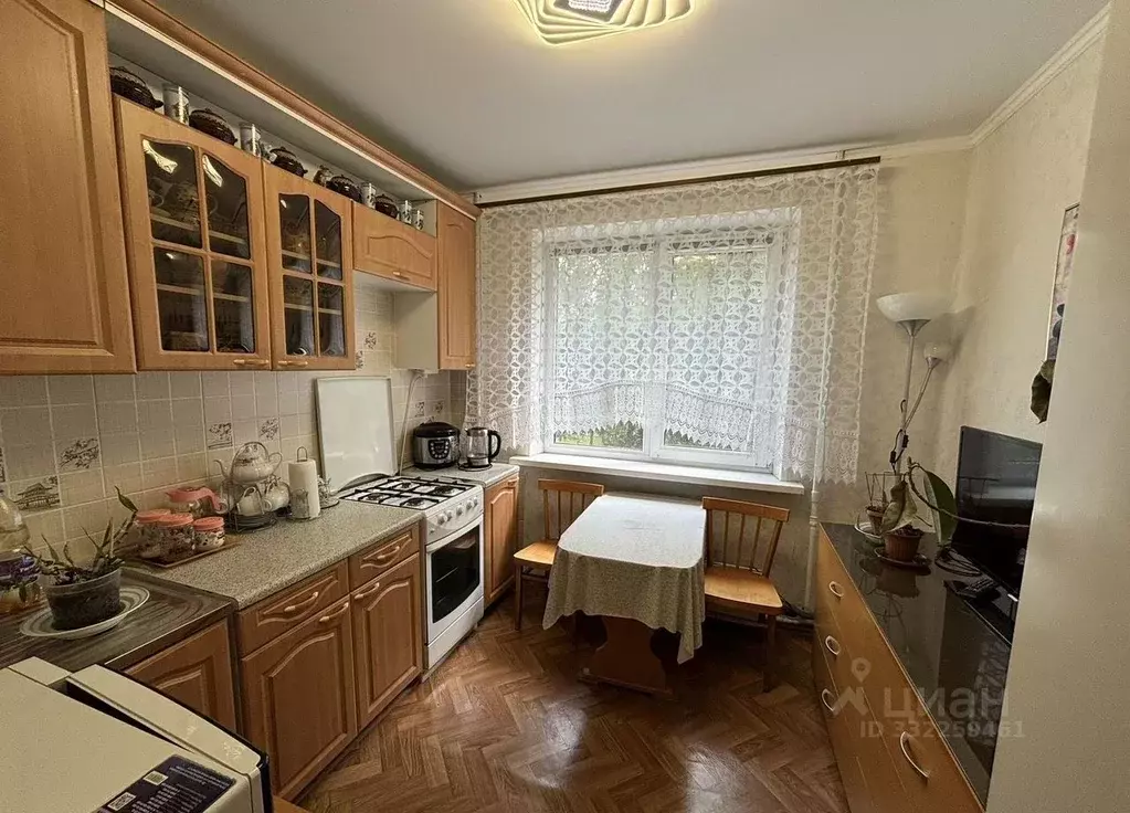 2-к кв. Татарстан, Казань ул. Адоратского, 51 (55.0 м) - Фото 1