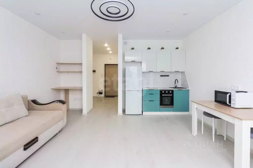 Студия Тюменская область, Тюмень ул. Краснооктябрьская, 6 (35.0 м) - Фото 1