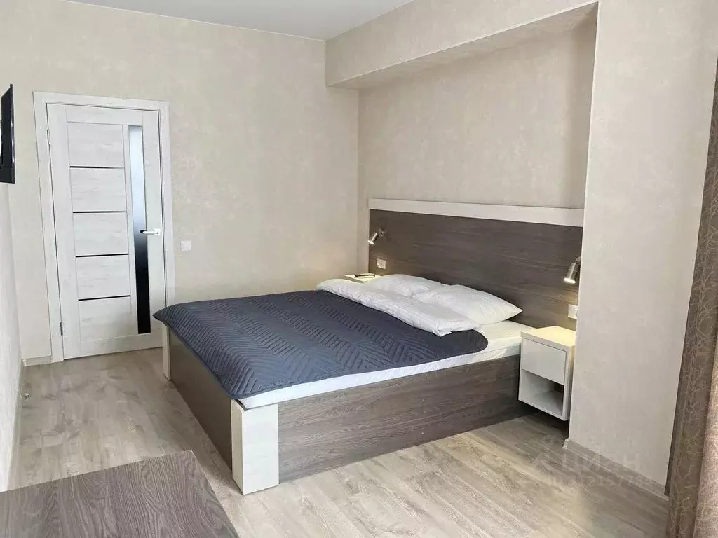 3-к кв. Кемеровская область, Юрга Волгоградская ул., 2 (80.0 м) - Фото 1