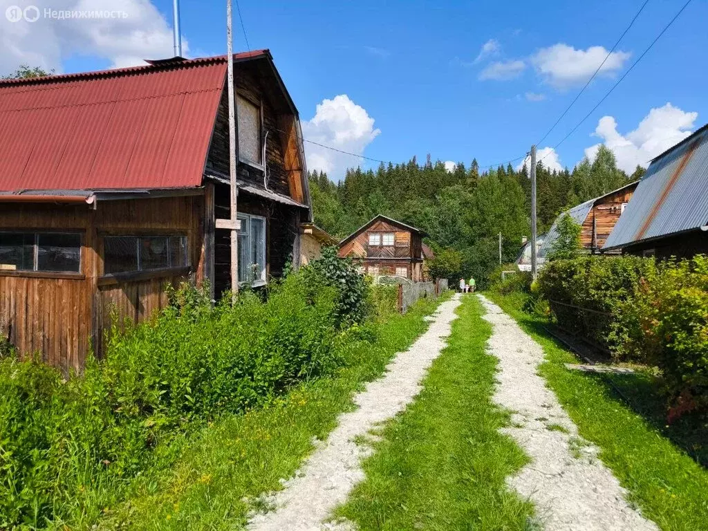 Дом в Пермский край, Нытвенский муниципальный округ, деревня Бураки ... - Фото 1