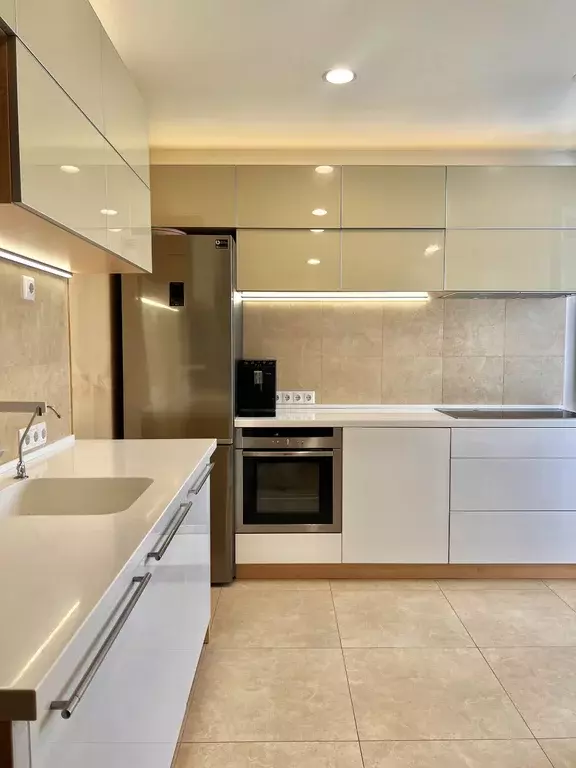 Продаётся 1-к квартира, 45 м - Фото 0