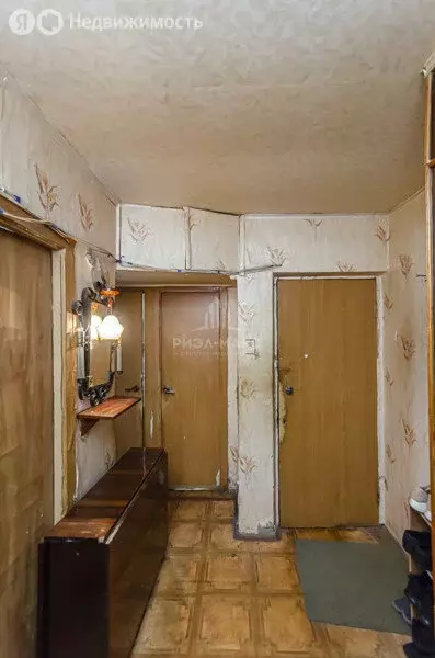 4-комнатная квартира: Брянск, проспект Станке Димитрова, 57 (58.5 м) - Фото 1