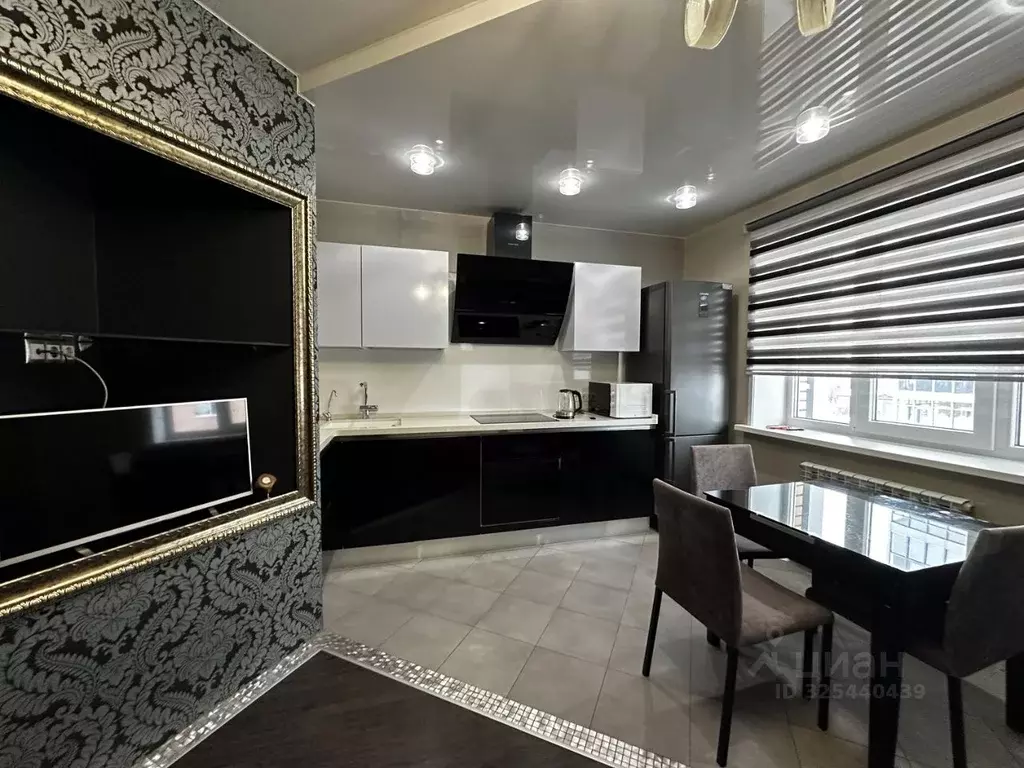 3-к кв. Хабаровский край, Хабаровск ул. Калинина, 37 (80.0 м) - Фото 2