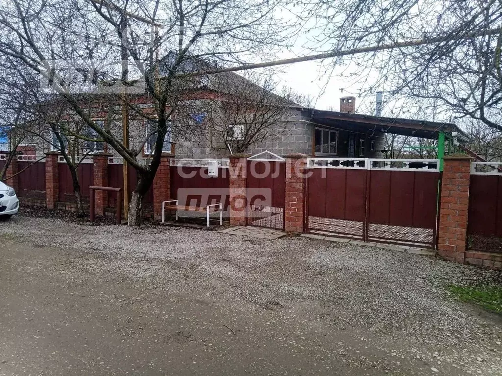 Дом в Краснодарский край, Тимашевский район, Поселковое с/пос, пос. ... - Фото 1