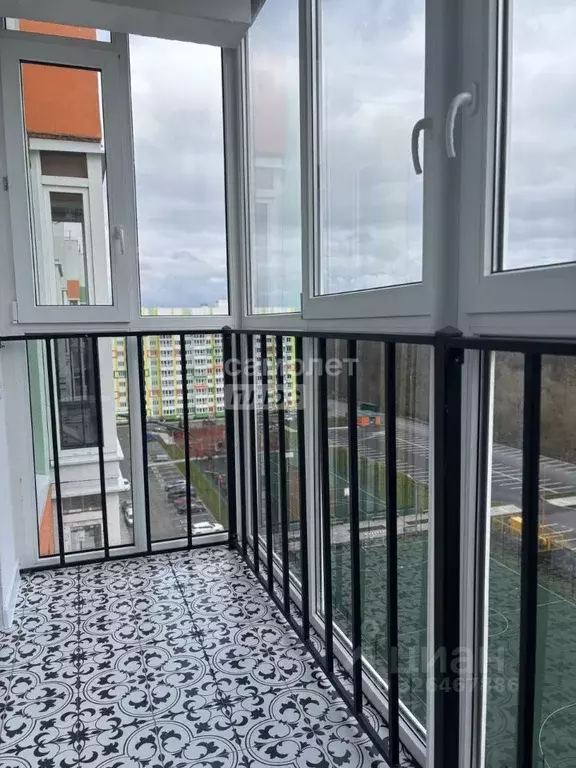 Студия Курская область, Курск ул. Энгельса, 158к1 (28.3 м) - Фото 2