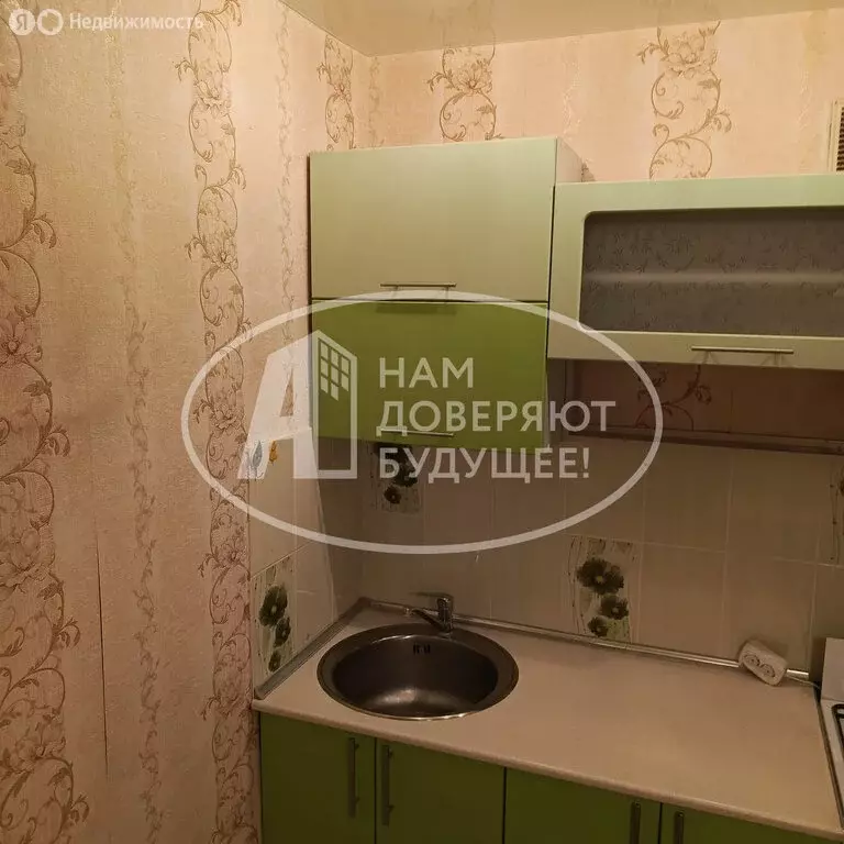 1-комнатная квартира: Глазов, улица Барышникова, 1 (30 м) - Фото 2