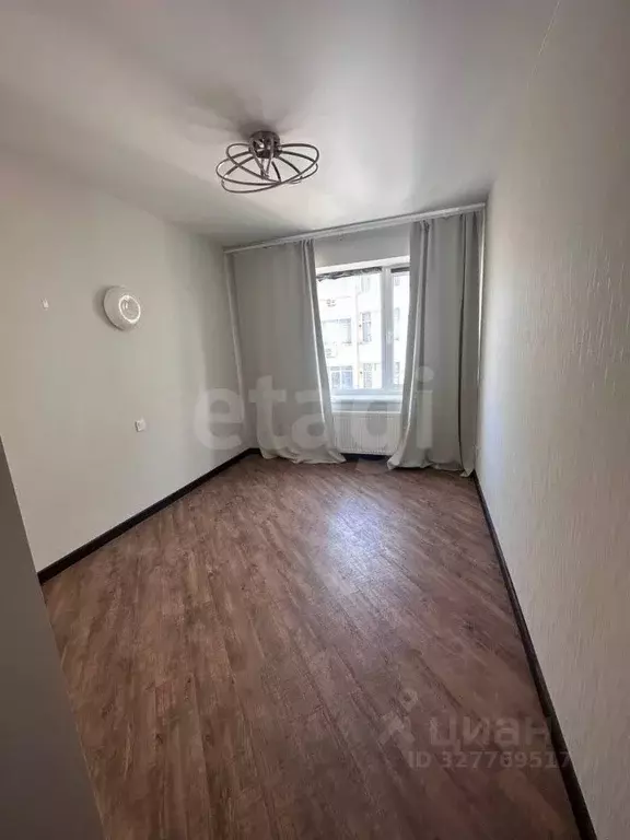 3-к кв. Крым, Симферополь ул. Дачная (73.0 м) - Фото 1