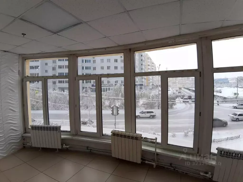 Помещение свободного назначения в Саха (Якутия), Якутск ул. ... - Фото 2
