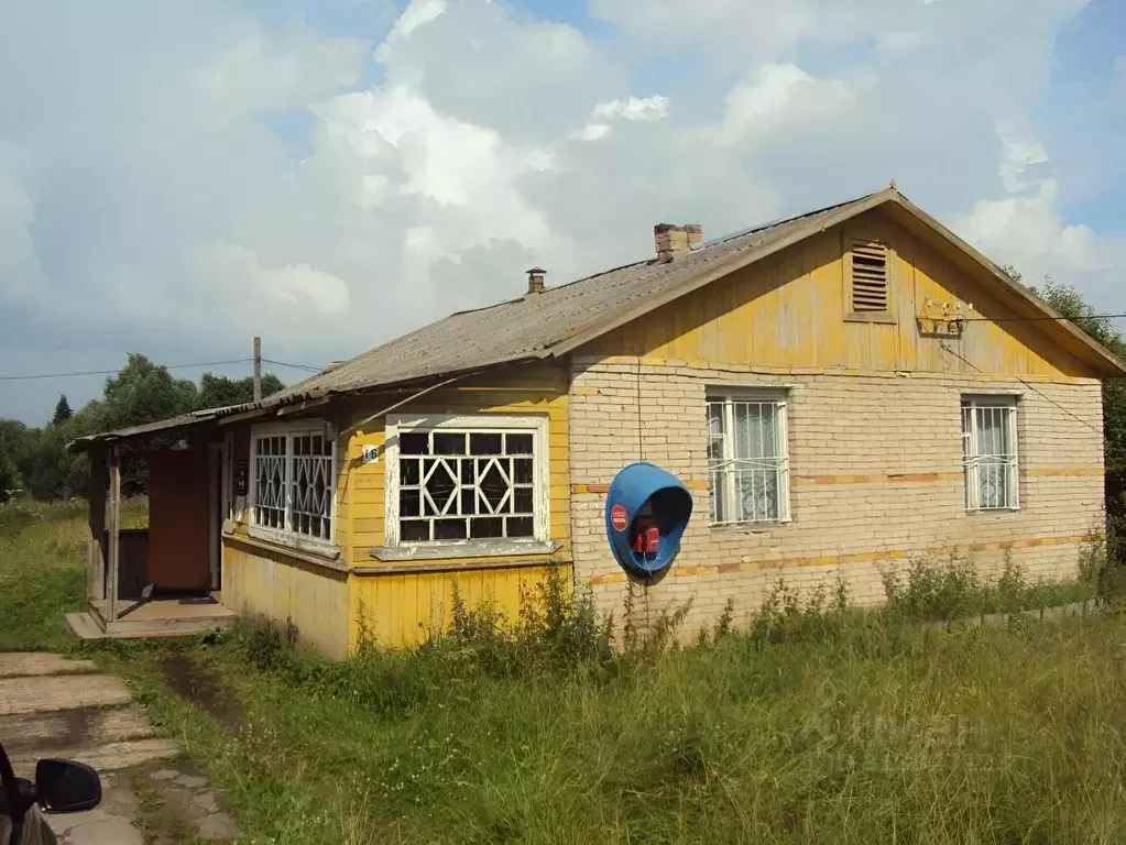 Торговая площадь в Новгородская область, Парфинский район, Полавское ... - Фото 0