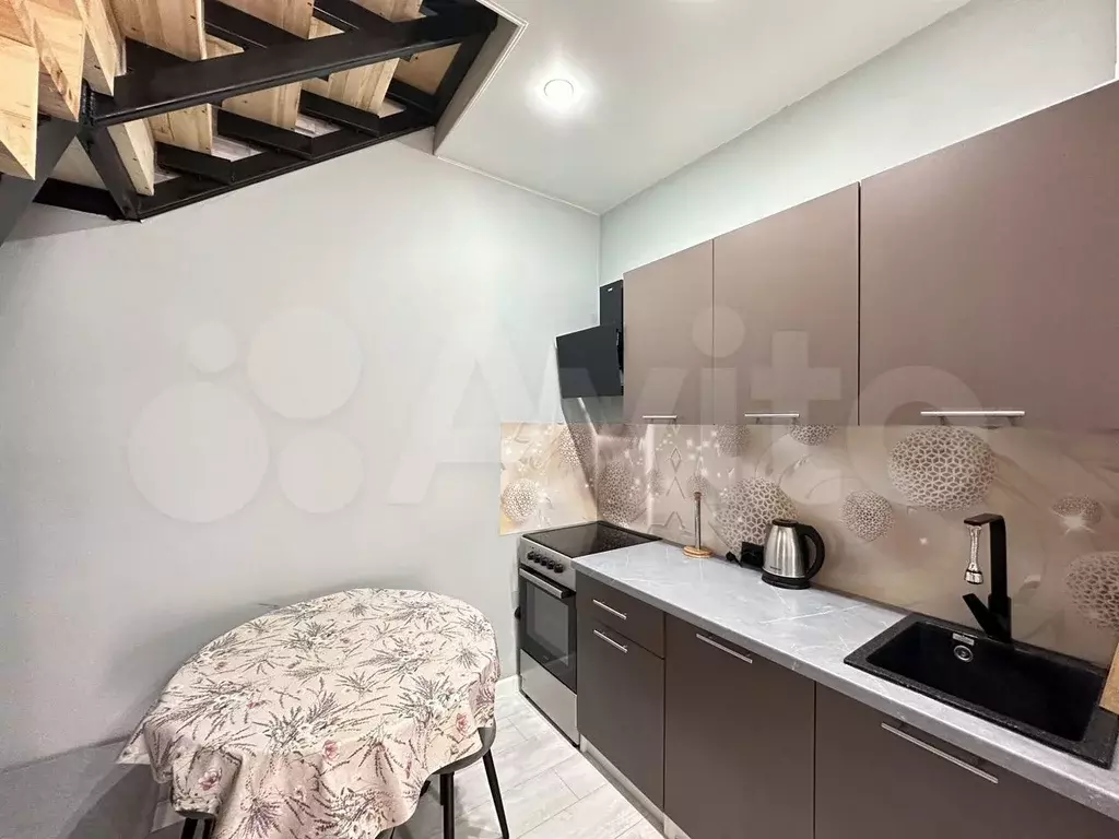 1-к. квартира, 46 м, 2/5 эт. - Фото 1