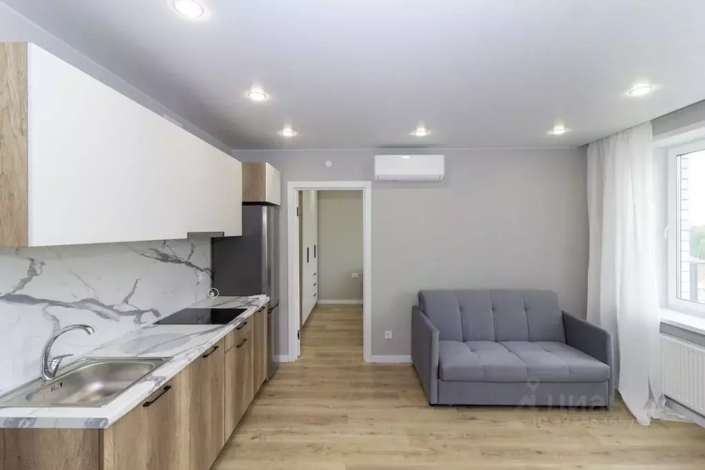 1-к кв. Тюменская область, Тюмень Интернациональная ул., 199к9 (38.4 ... - Фото 2