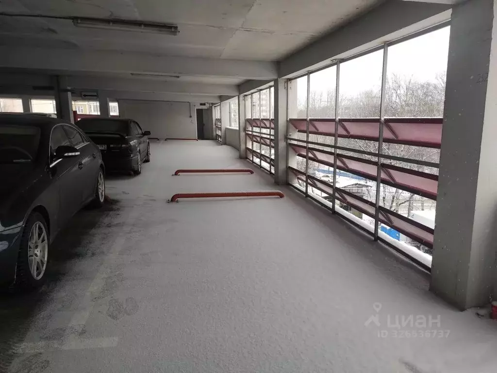 Гараж в Москва Беловежская ул., 12 (15 м) - Фото 1