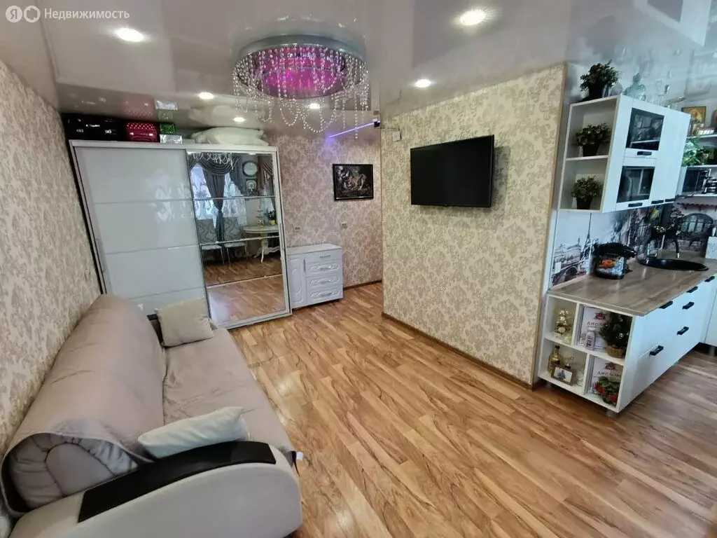 2-комнатная квартира: Киров, Первомайский район, Советская улица, 17 ... - Фото 0