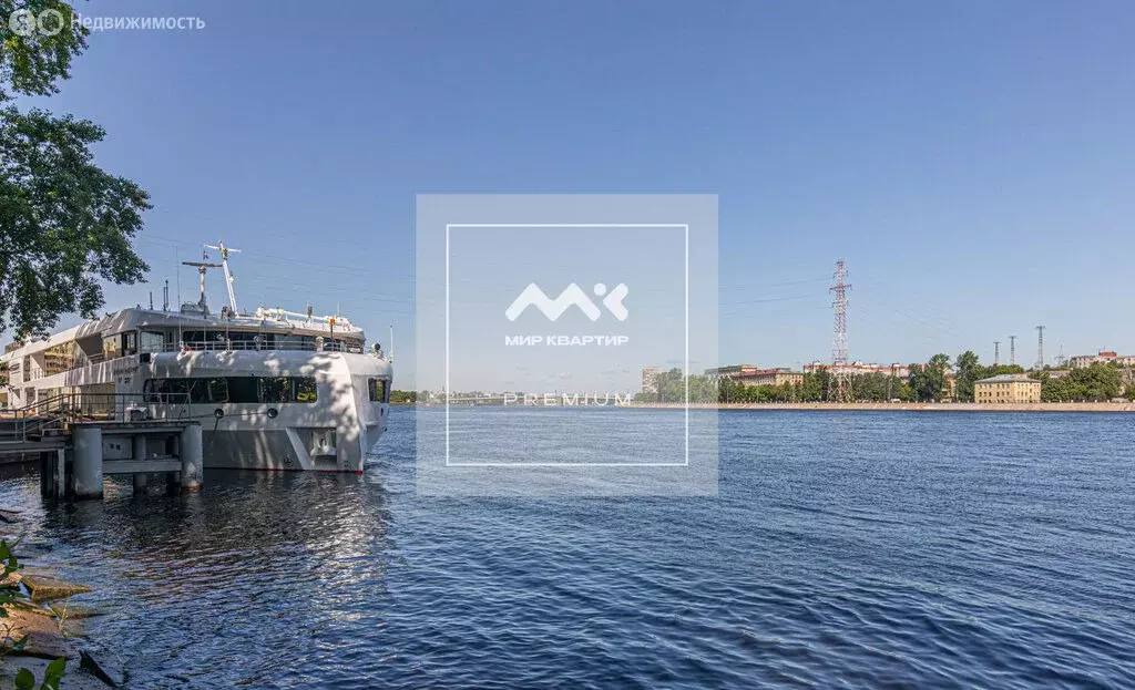 3-комнатная квартира: Санкт-Петербург, улица Шелгунова, 9к1 (98 м) - Фото 0
