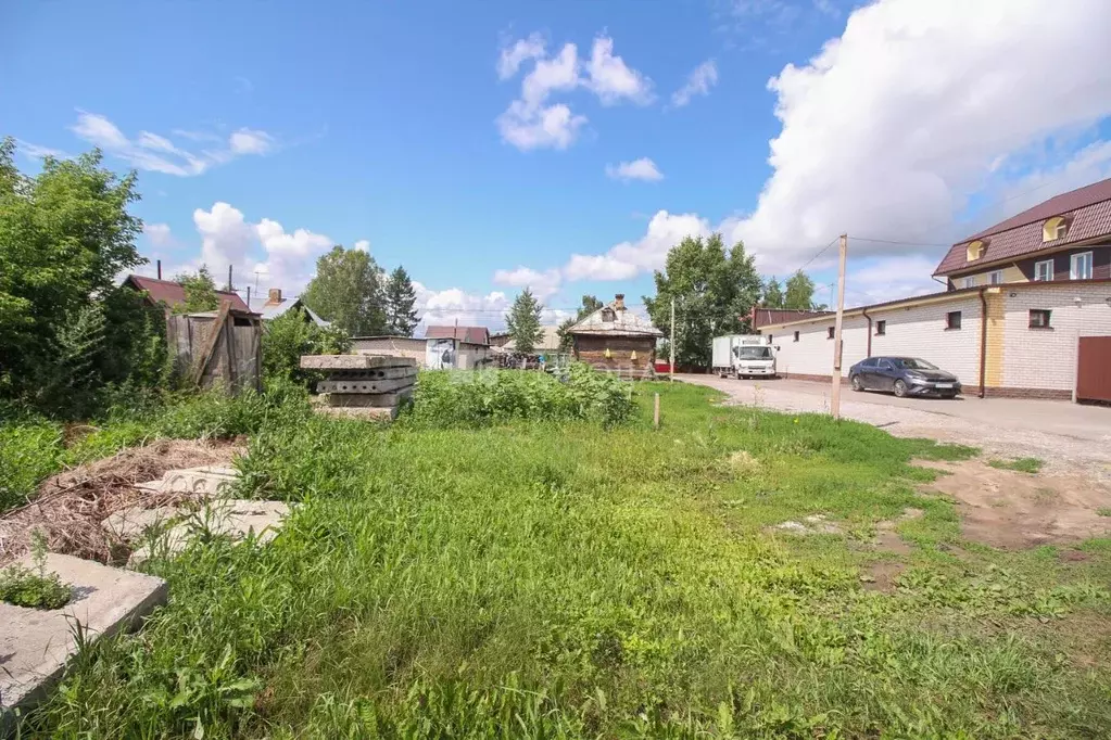 Участок в Алтайский край, Барнаул городской округ, с. Власиха ул. ... - Фото 1