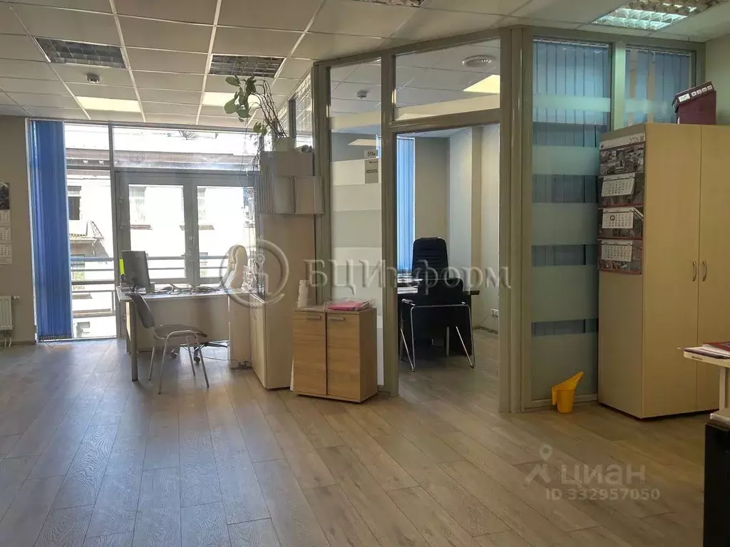 Офис в Санкт-Петербург просп. Малый Васильевского острова, 22 (200 м) - Фото 2