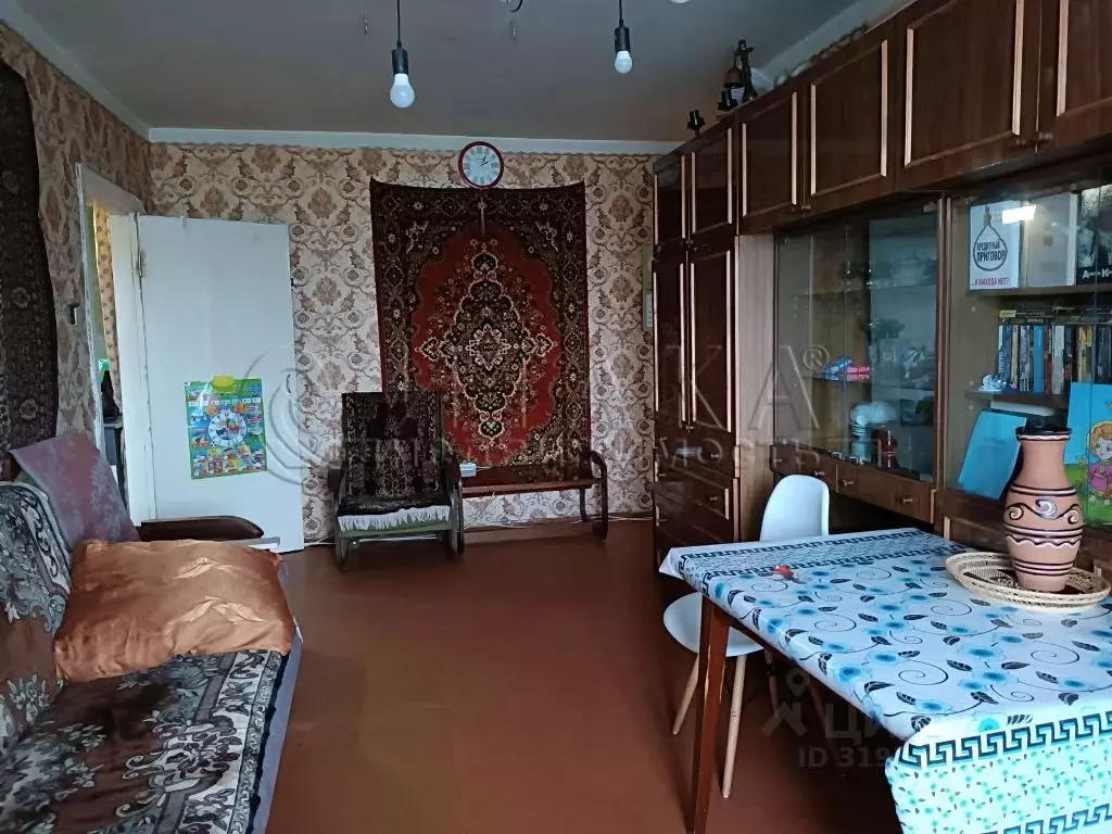 3-к кв. Ленинградская область, Лодейное поле ул. Титова, 46 (57.8 м) - Фото 1