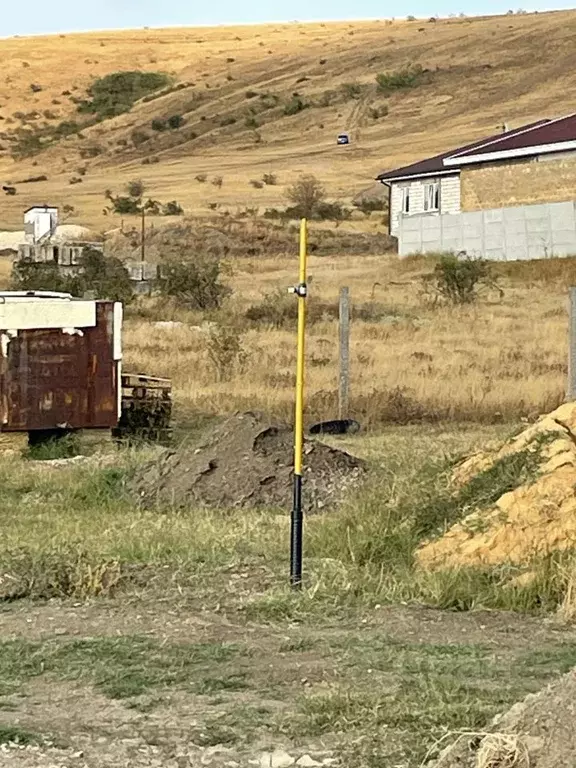 Участок в Крым, Симферопольский район, Трудовское с/пос, с. ... - Фото 2