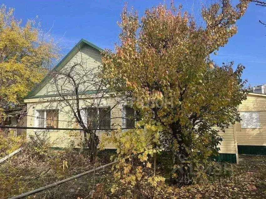 Дом в Волгоградская область, Волгоград пос. Сакко и Ванцетти, ул. ... - Фото 1