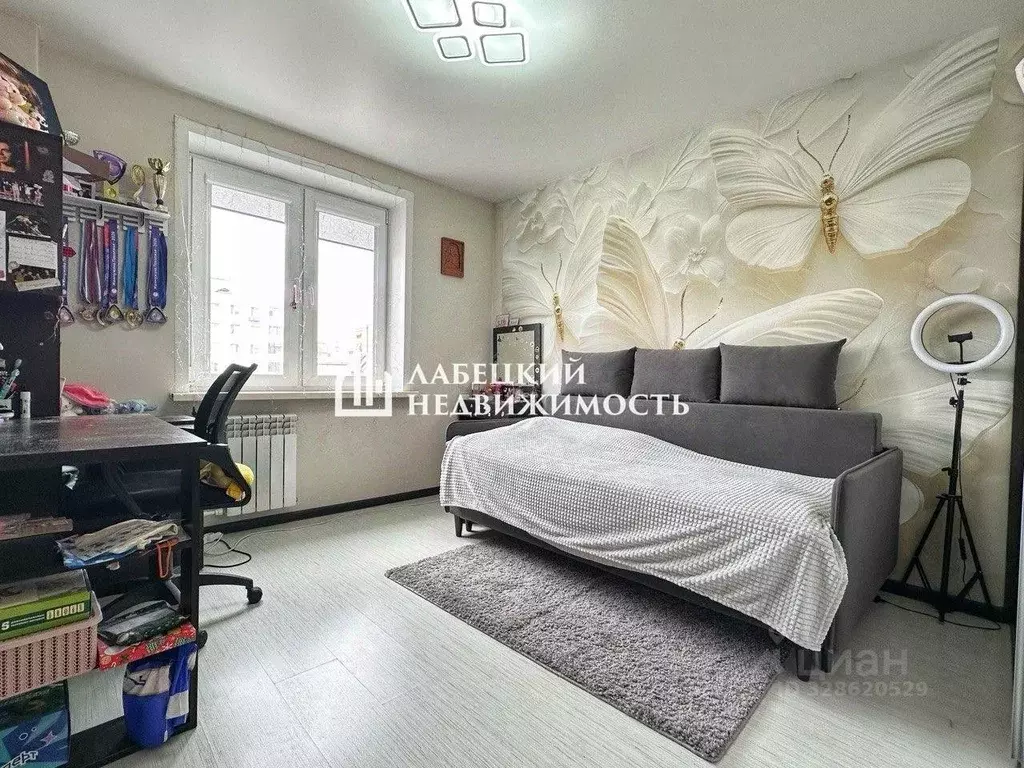 3-к кв. Самарская область, Самара просп. Кирова, 379 (61.2 м) - Фото 1