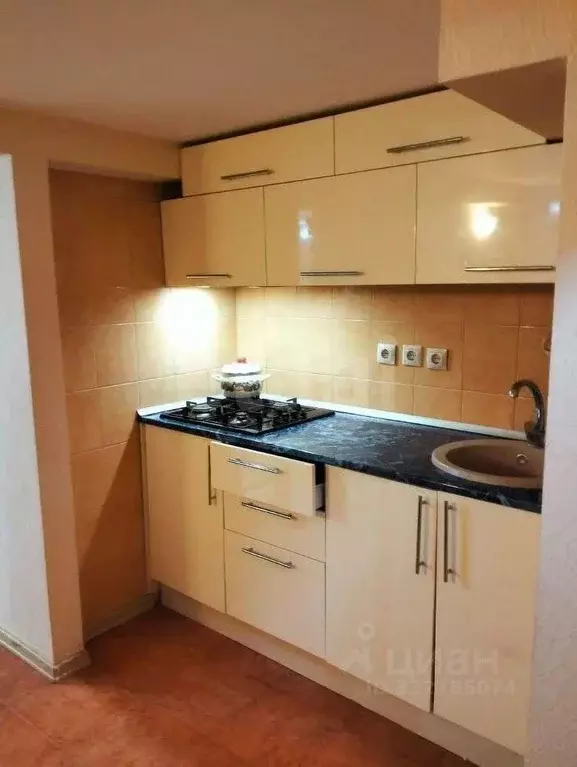 Дом в Ростовская область, Ростов-на-Дону Сортовой пер. (170 м) - Фото 1