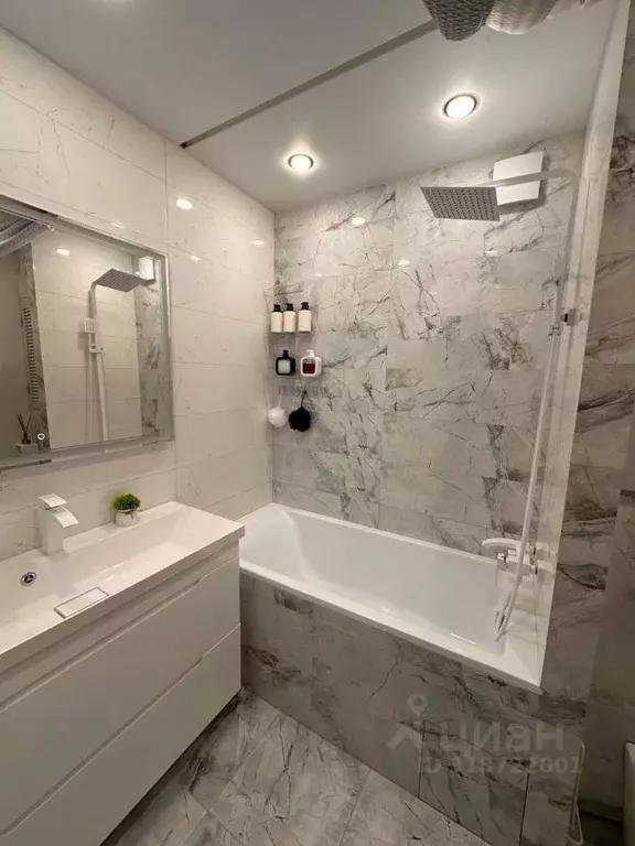 2-к кв. Москва ул. Островитянова, 41К2 (44.5 м) - Фото 0