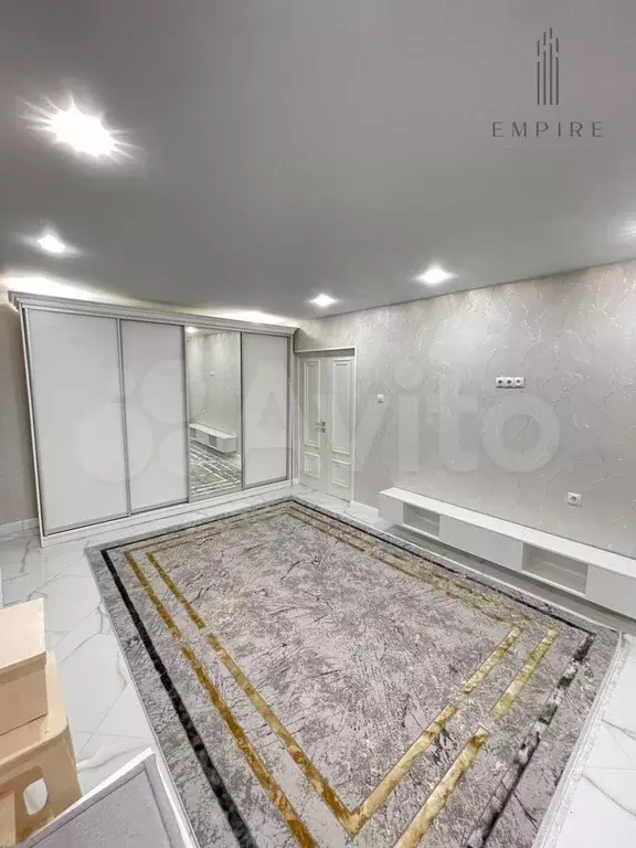 1-к. квартира, 42 м, 7/9 эт. - Фото 0