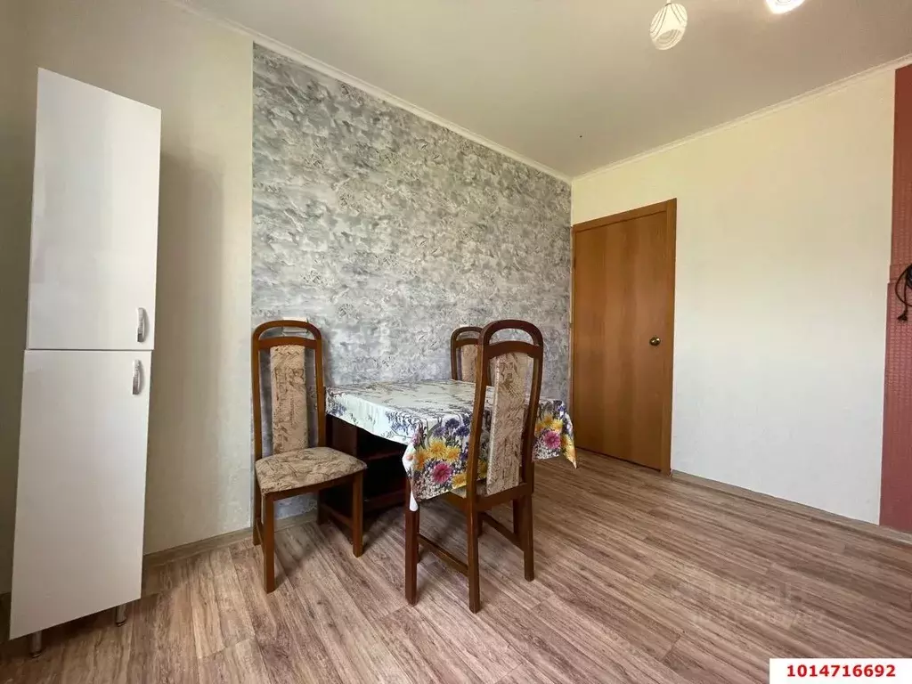 2-к кв. Краснодарский край, Краснодар ул. Имени Снесарева (58.0 м) - Фото 1