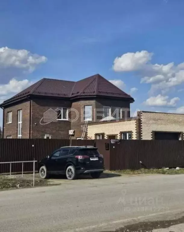 Дом в Тюменская область, Тюмень Цимлянская ул., 25 (202 м) - Фото 0