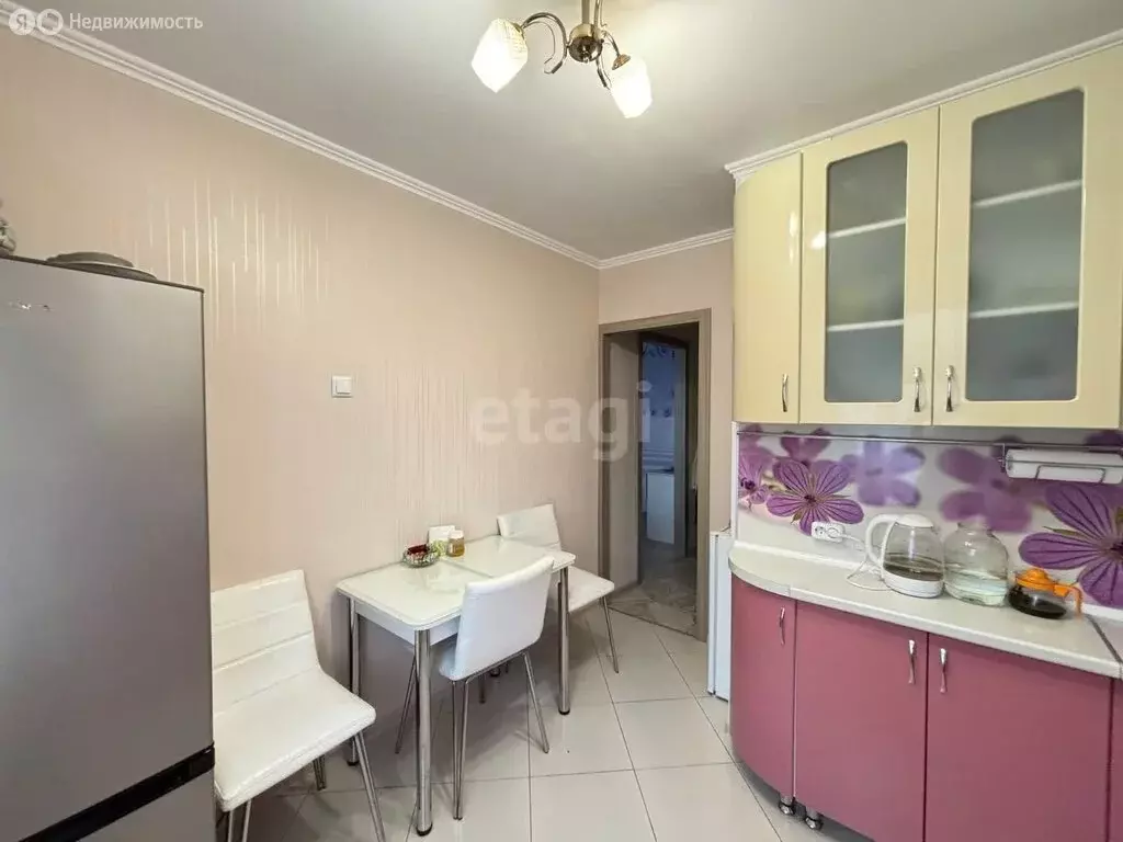 3-комнатная квартира: Агидель, улица Мира, 4 (58.7 м) - Фото 1