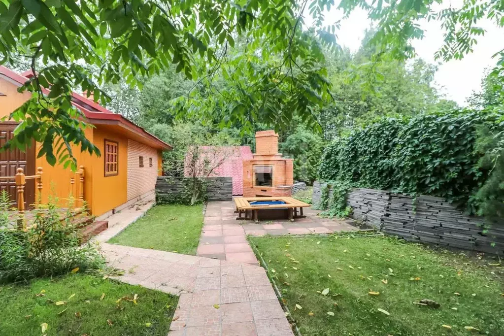 Дом в Тюменская область, Тюменский район, д. Патрушева Сосновая ул. ... - Фото 1