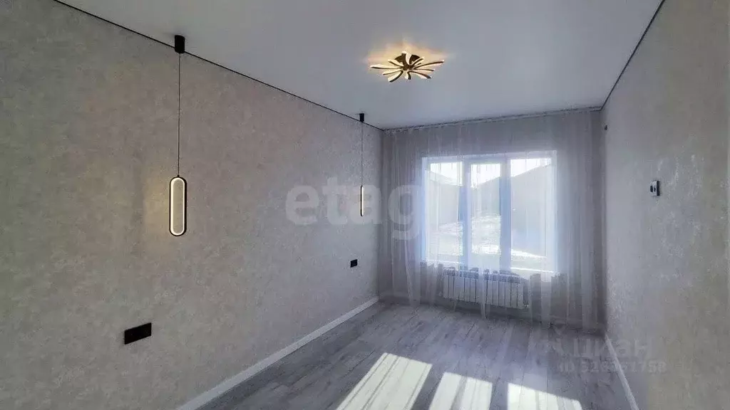 Дом в Ставропольский край, Михайловск Шпаковский район, ул. Александра ... - Фото 1