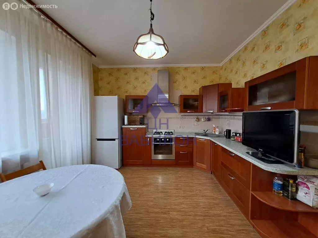 3-комнатная квартира: Волгодонск, Октябрьское шоссе, 3Г (105 м) - Фото 0