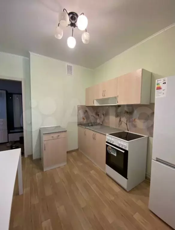 2-к. квартира, 42 м, 4/15 эт. - Фото 1