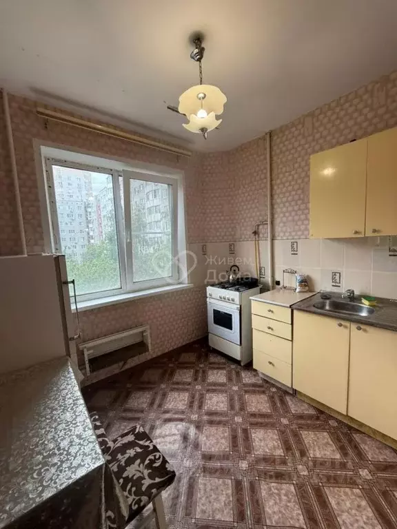 1-к кв. Волгоградская область, Волгоград Казахская ул., 8 (38.4 м) - Фото 1