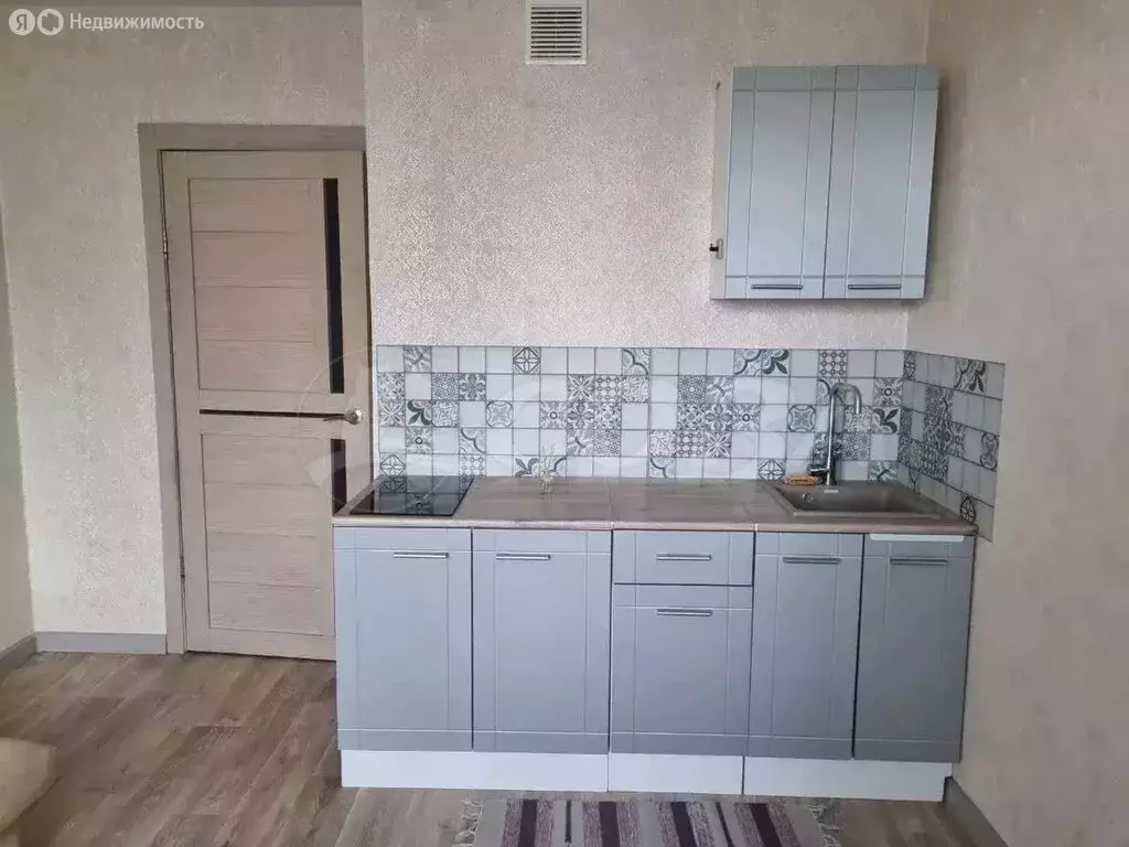 Квартира-студия: микрорайон Мелиораторов, улица Голышева, 10 (20.4 м) - Фото 1