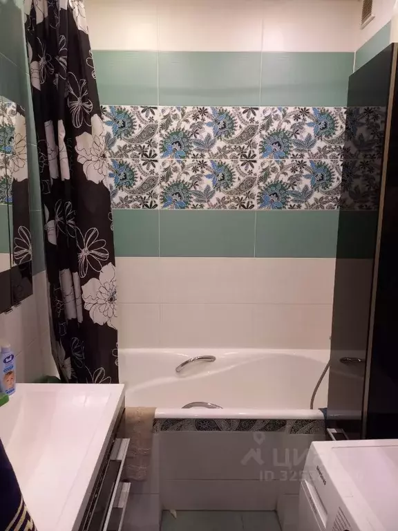 2-к кв. Москва пос. Коммунарка, ул. Липовый Парк, 10к3 (70.0 м) - Фото 1