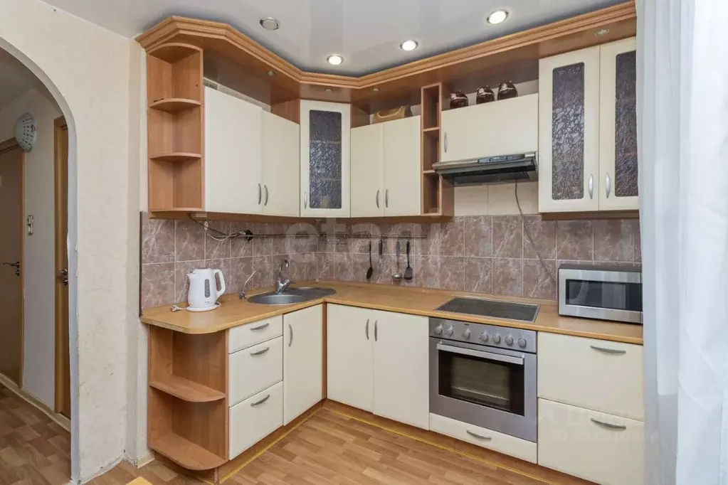 2-к кв. Тюменская область, Тюмень Профсоюзная ул., 30 (51.0 м) - Фото 1