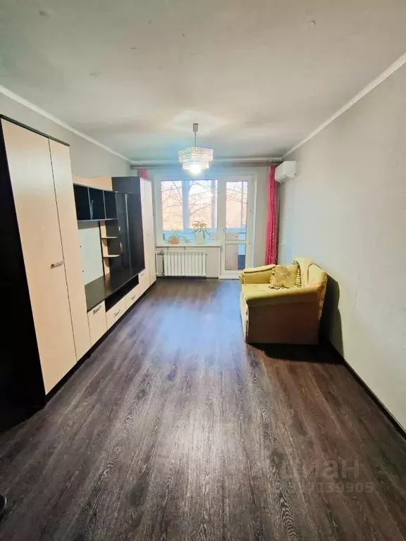 3-к кв. Хабаровский край, Комсомольск-на-Амуре ул. Гамарника, 19к7 ... - Фото 0