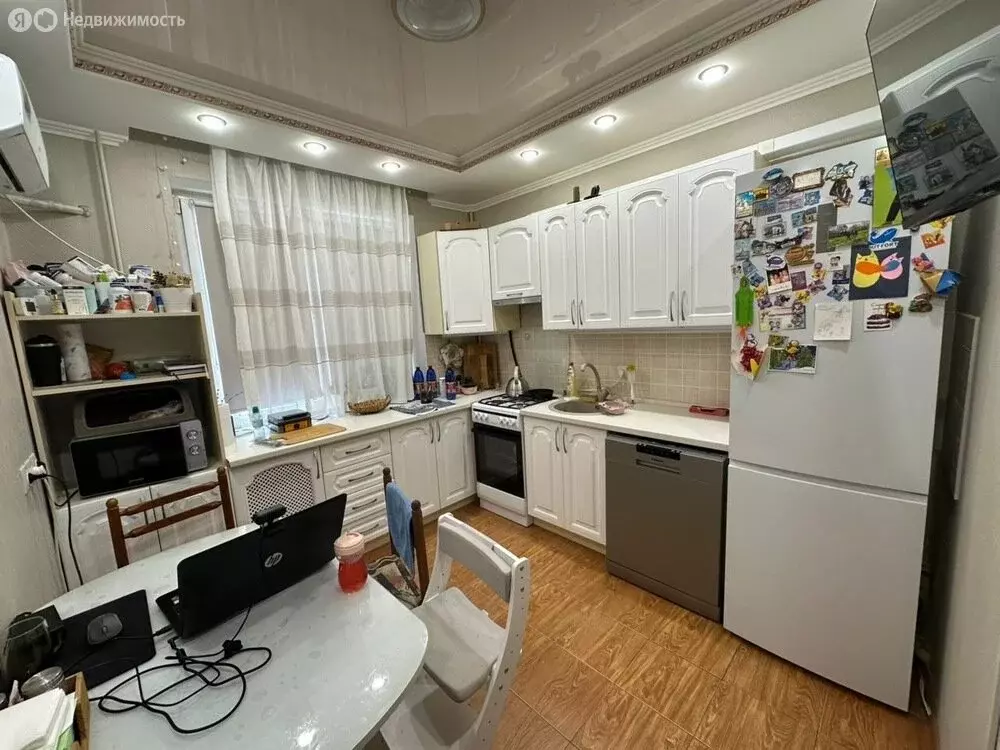 3-комнатная квартира: Анапа, улица Ленина, 181 (66 м) - Фото 1