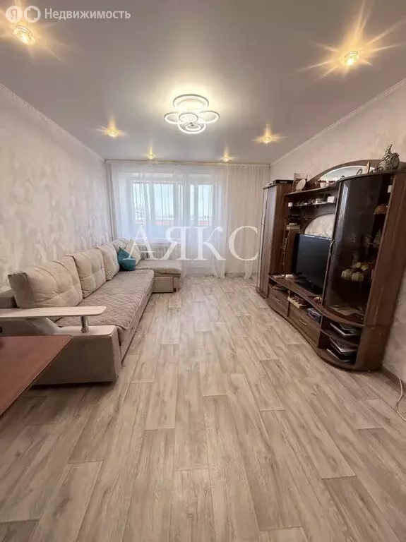 3-комнатная квартира: Ишимбай, Геологическая улица, 38 (58.2 м) - Фото 1