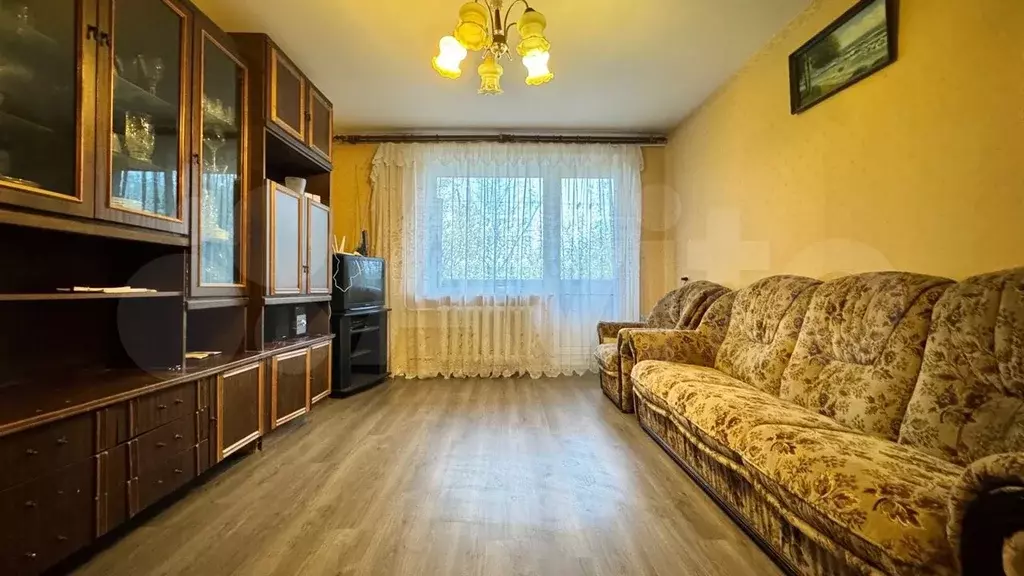 3-к. квартира, 60 м, 5/5 эт. - Фото 0