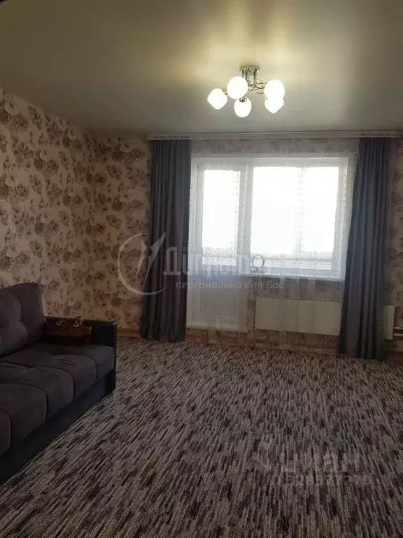 1-к кв. Курганская область, Курган Заозерный жилрайон, 4-й мкр, 16 ... - Фото 1