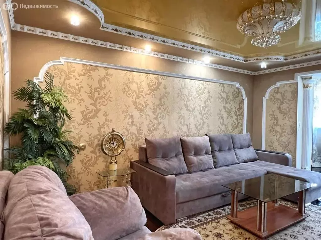 3-комнатная квартира: Строитель, микрорайон Центральный, 30Б (70.5 м) - Фото 1